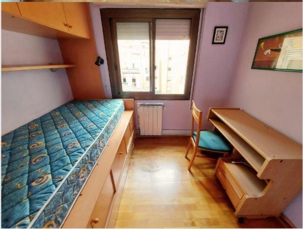 Individual Ideal Larga En Buena Zona Apartment Barcelona
